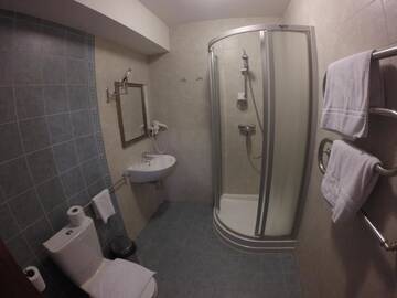 Фото номера Трехместный номер Отель Grafo Zubovo Hotel &amp; SPA г. Бубяй 5